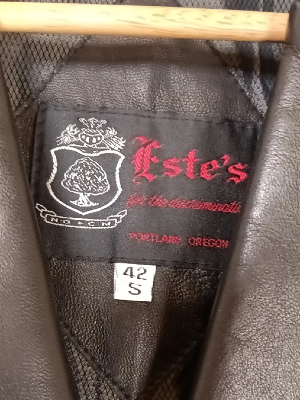 Vintage Este's Portland, OR Genuine Leather Blazer